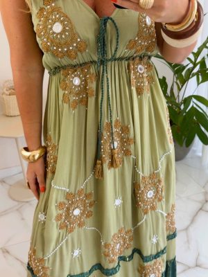 vestido boho chic marrom