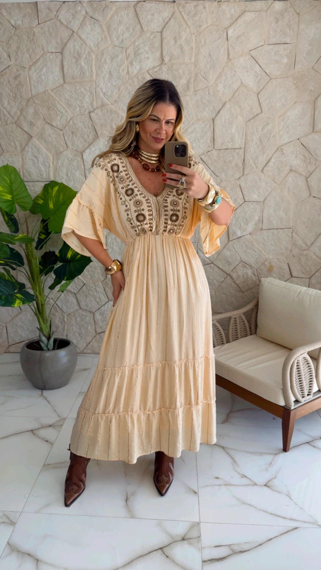 vestido boho chic lilian bege vestido boho chic lilian bege
