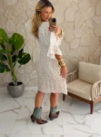 vestido boho chic lila bege